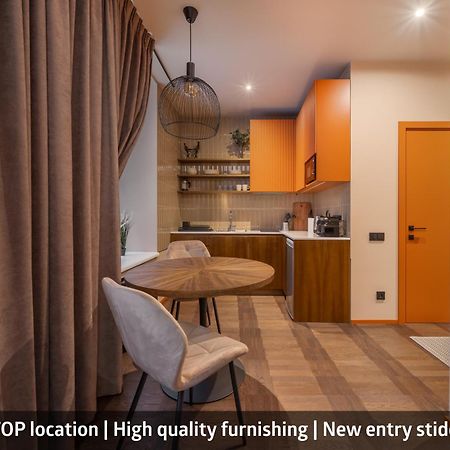 Stylish Old Town Apartment On Mucenieku Street Riga Eksteriør bilde